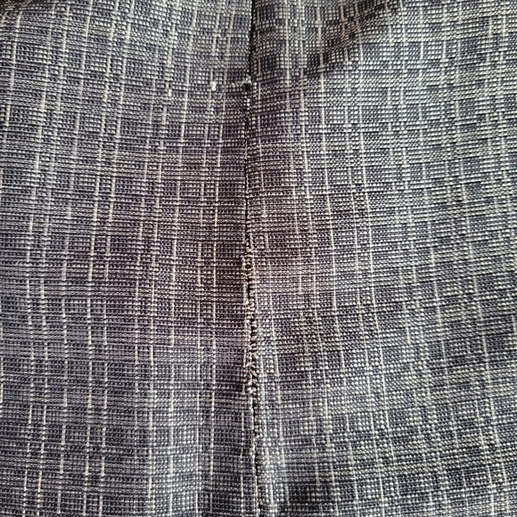 ☀️Kasper Black and Gold Metallic Pencil Skirt - Picture 5 of 7